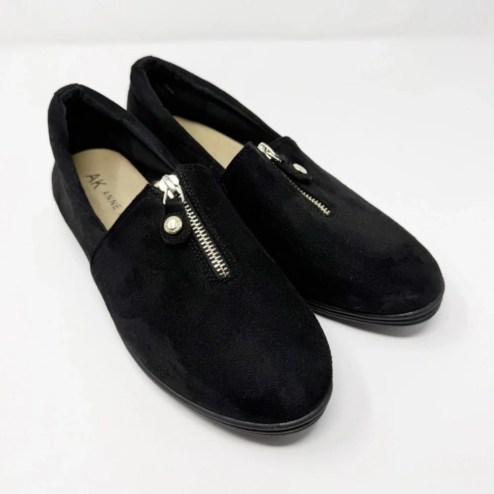 Anne Klein Jada Black Faux Suede Zipper Accent Detail Slip-On Shoes Size 10
